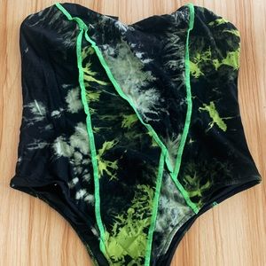 Fashion Nova - Waiting For A Sign - Neon Green and Black Bodysuit